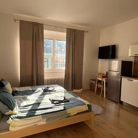 Apartament Center - Moderna Rimske Namesti Iii